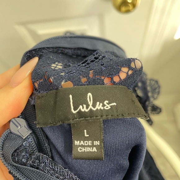 EUC Remarkable Navy Blue Sheer Lace Short Sleeve Mini Dress Sz L - Picture 10 of 10